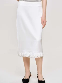 Clothing-Source Unknown Applique Satin Skirt, White
