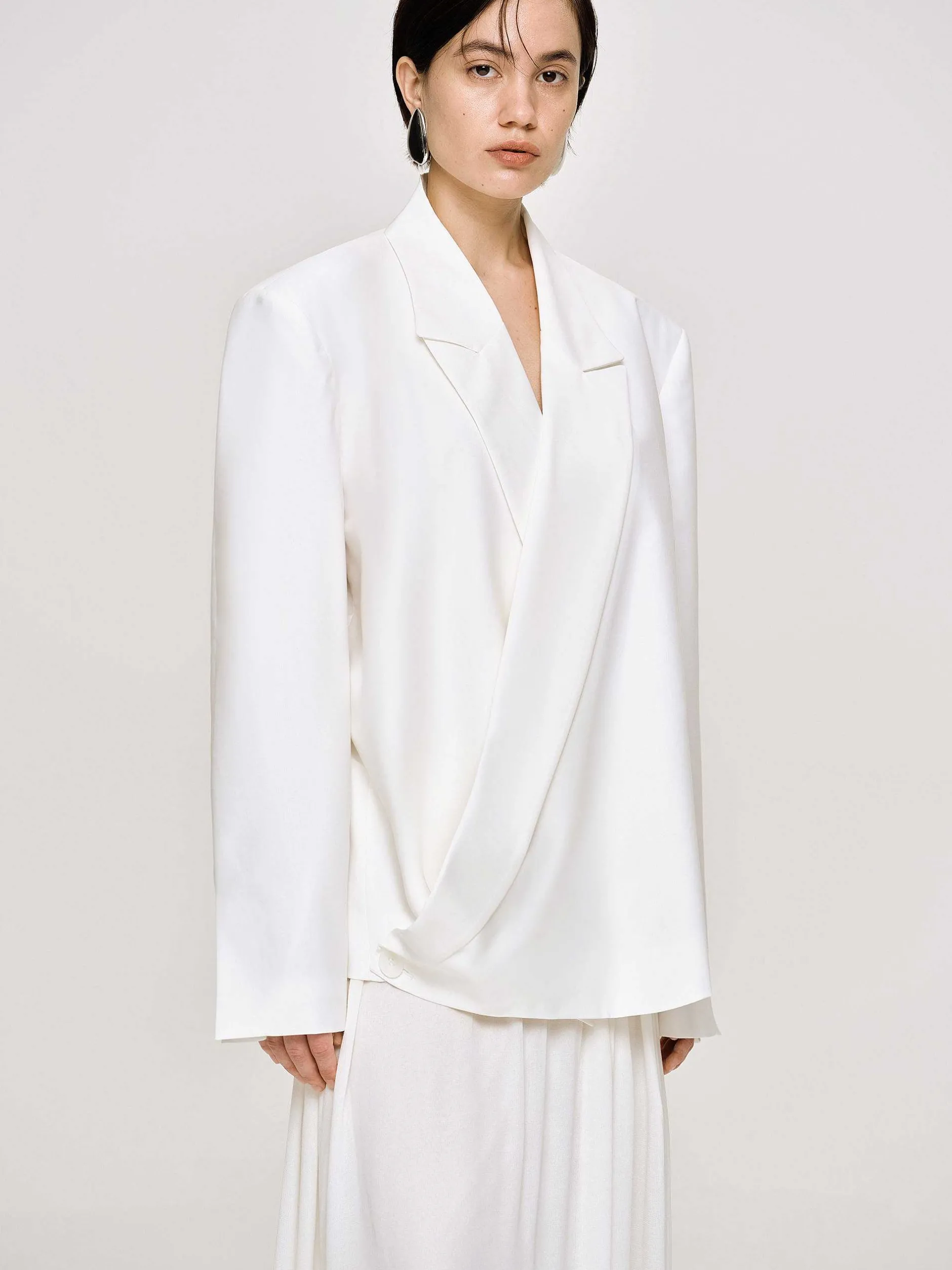 Accessories-Source Unknown Baia Boxy Wrap Blazer, White
