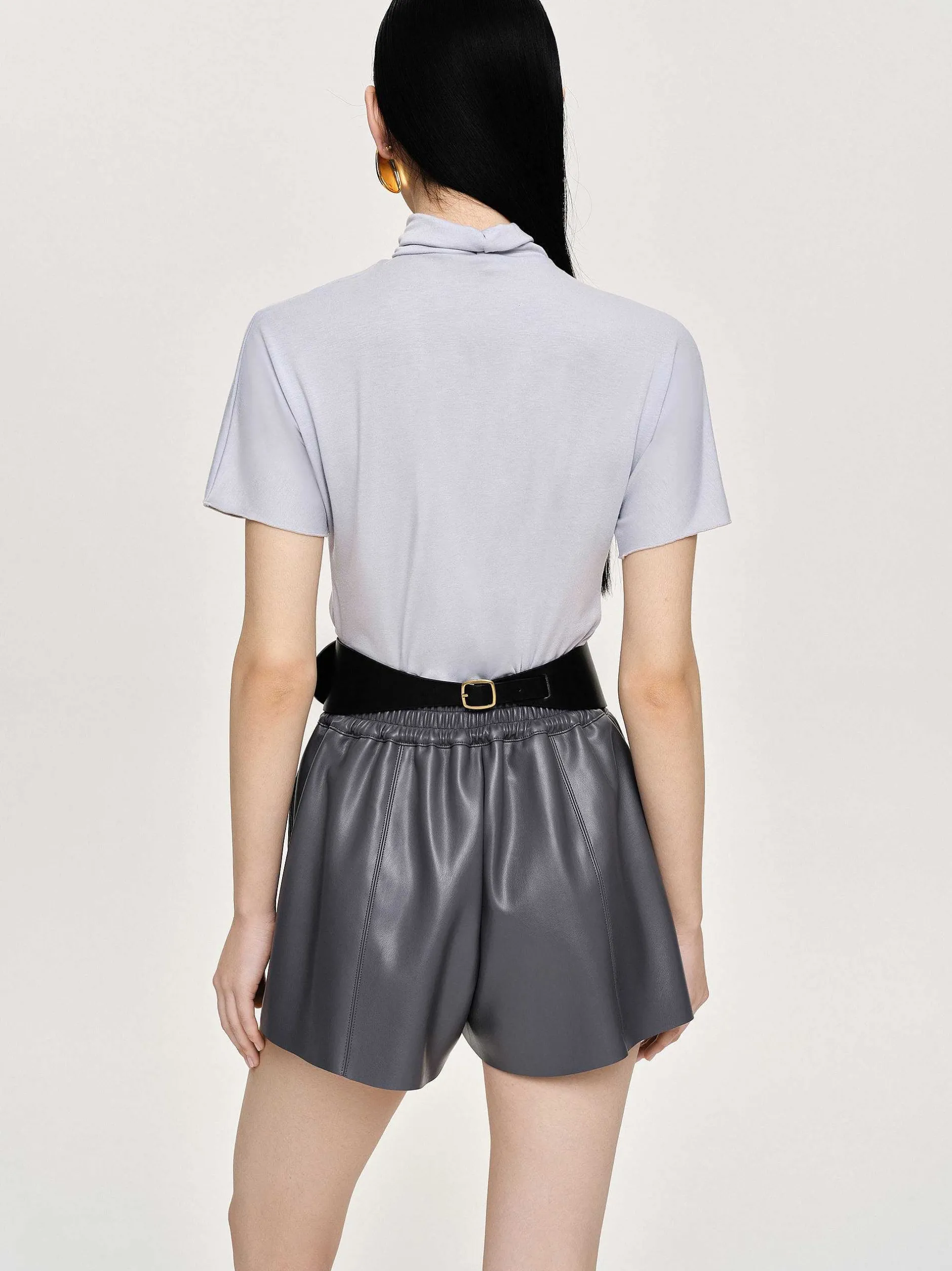Tops-Source Unknown Daye Cross Neck T-Shirt, Mist Grey