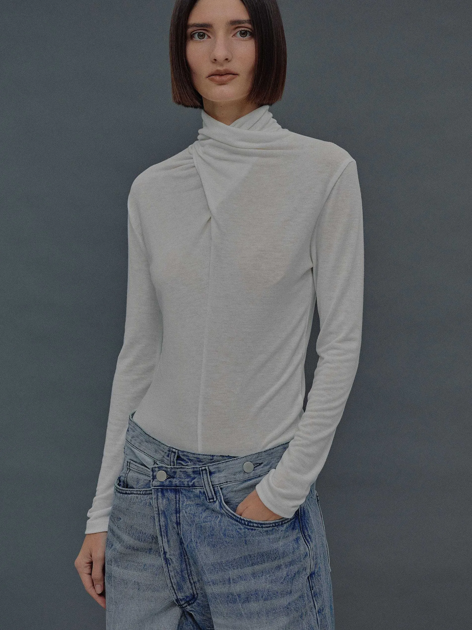 Tops-Source Unknown Daye Cross Neck Wool T-Shirt, White