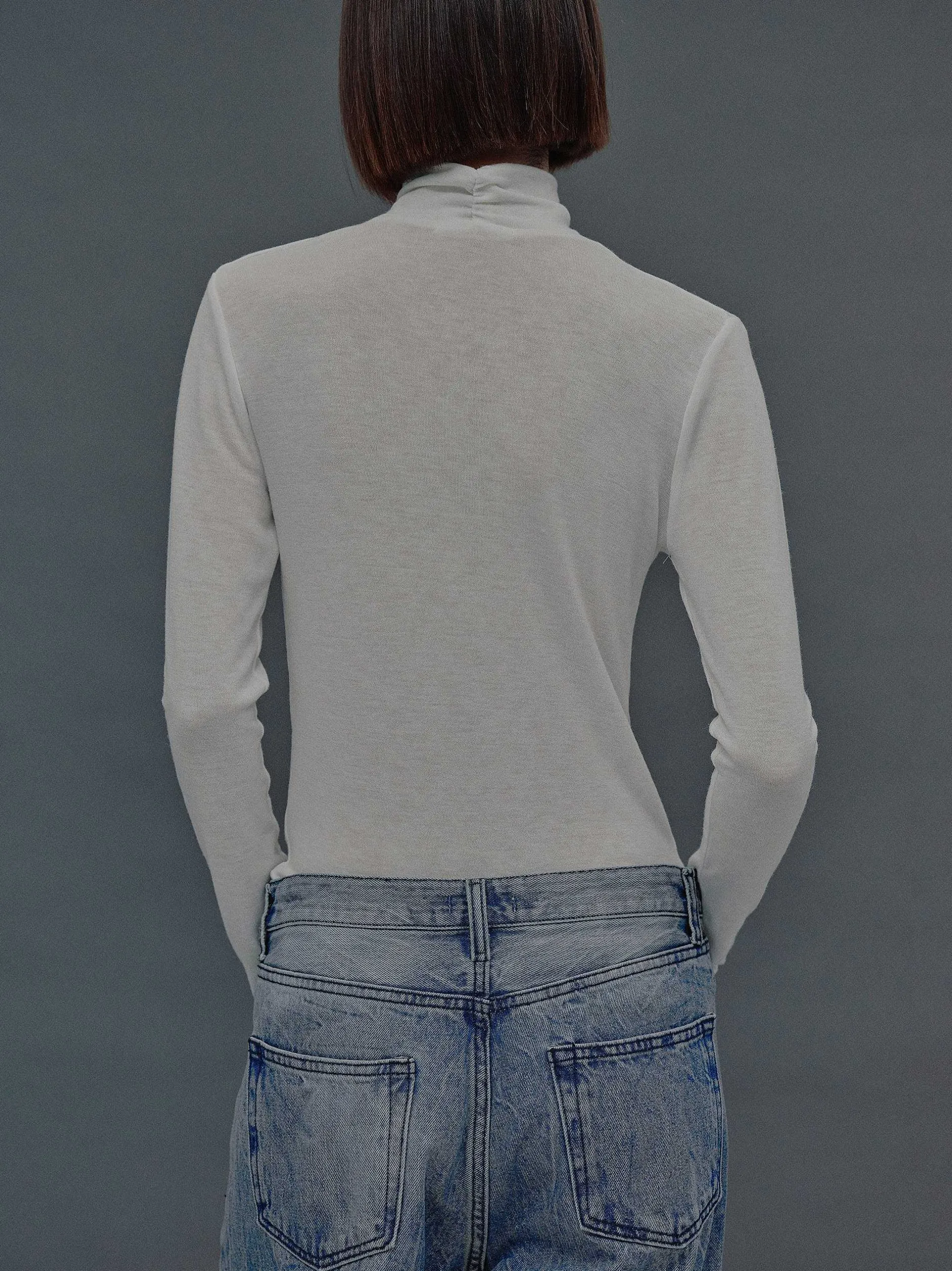 Tops-Source Unknown Daye Cross Neck Wool T-Shirt, White
