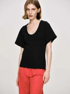 Accessories-Source Unknown Deep U T-Shirt, Black