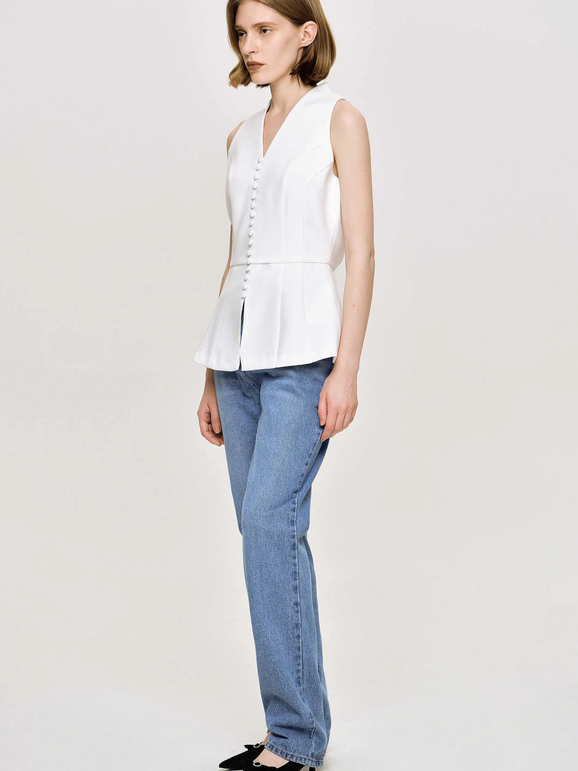 Tops-Source Unknown Flared Button Vest, White
