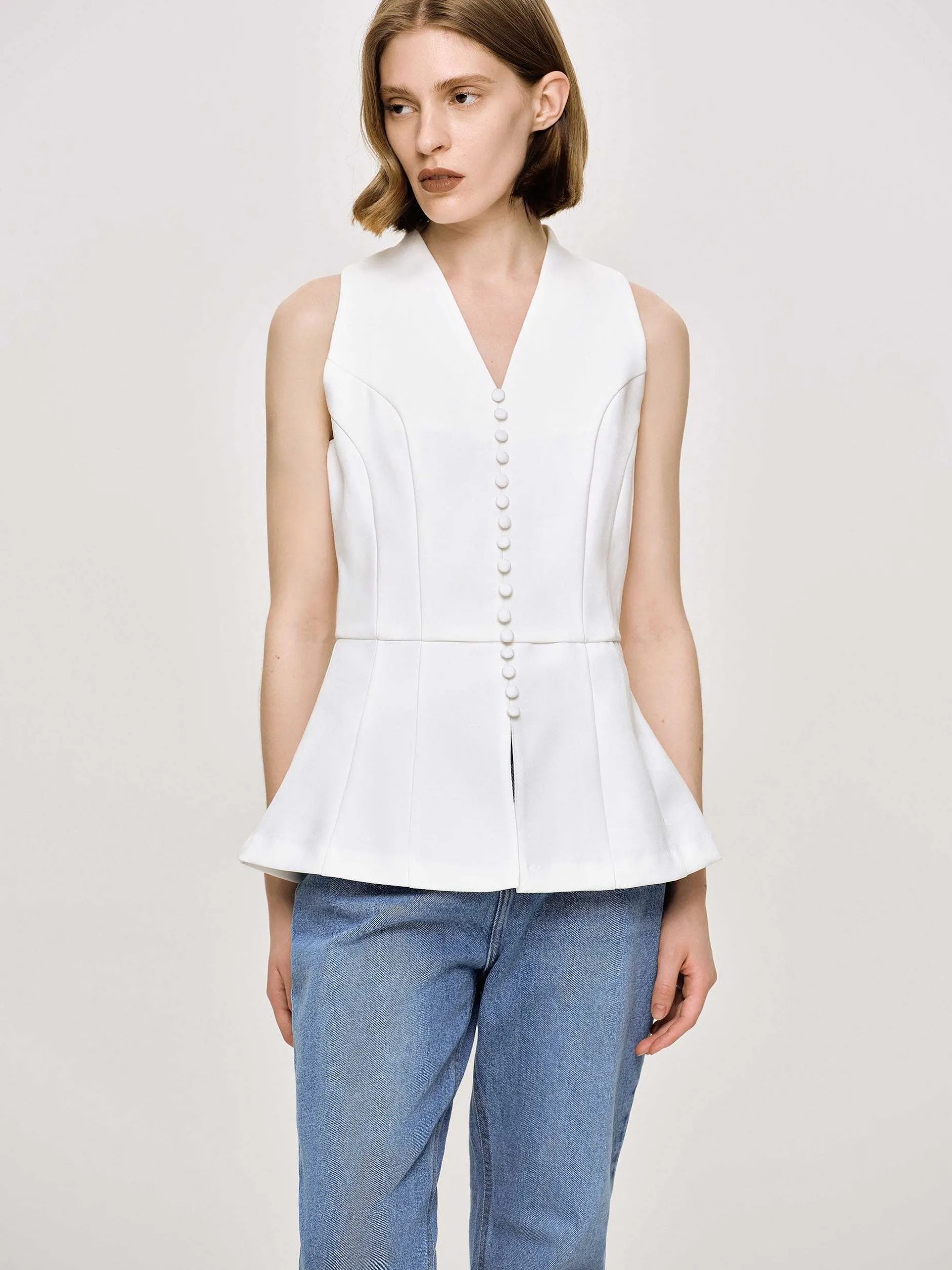 Tops-Source Unknown Flared Button Vest, White