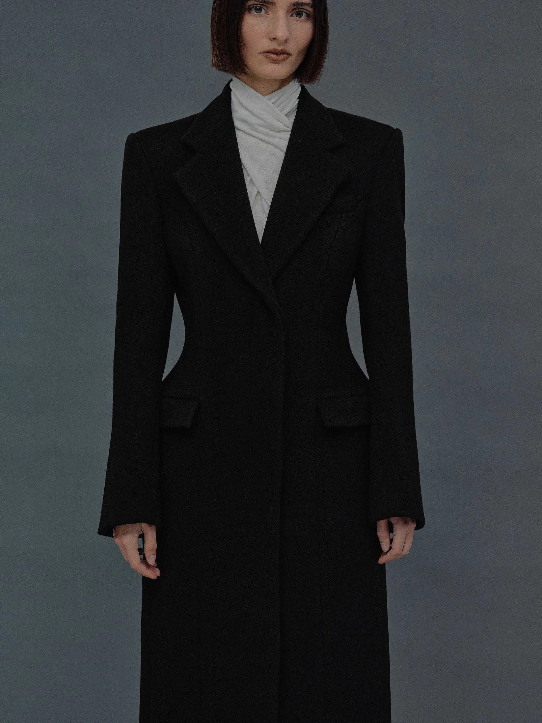Clothing-Source Unknown Holin Hourglass Coat, Black
