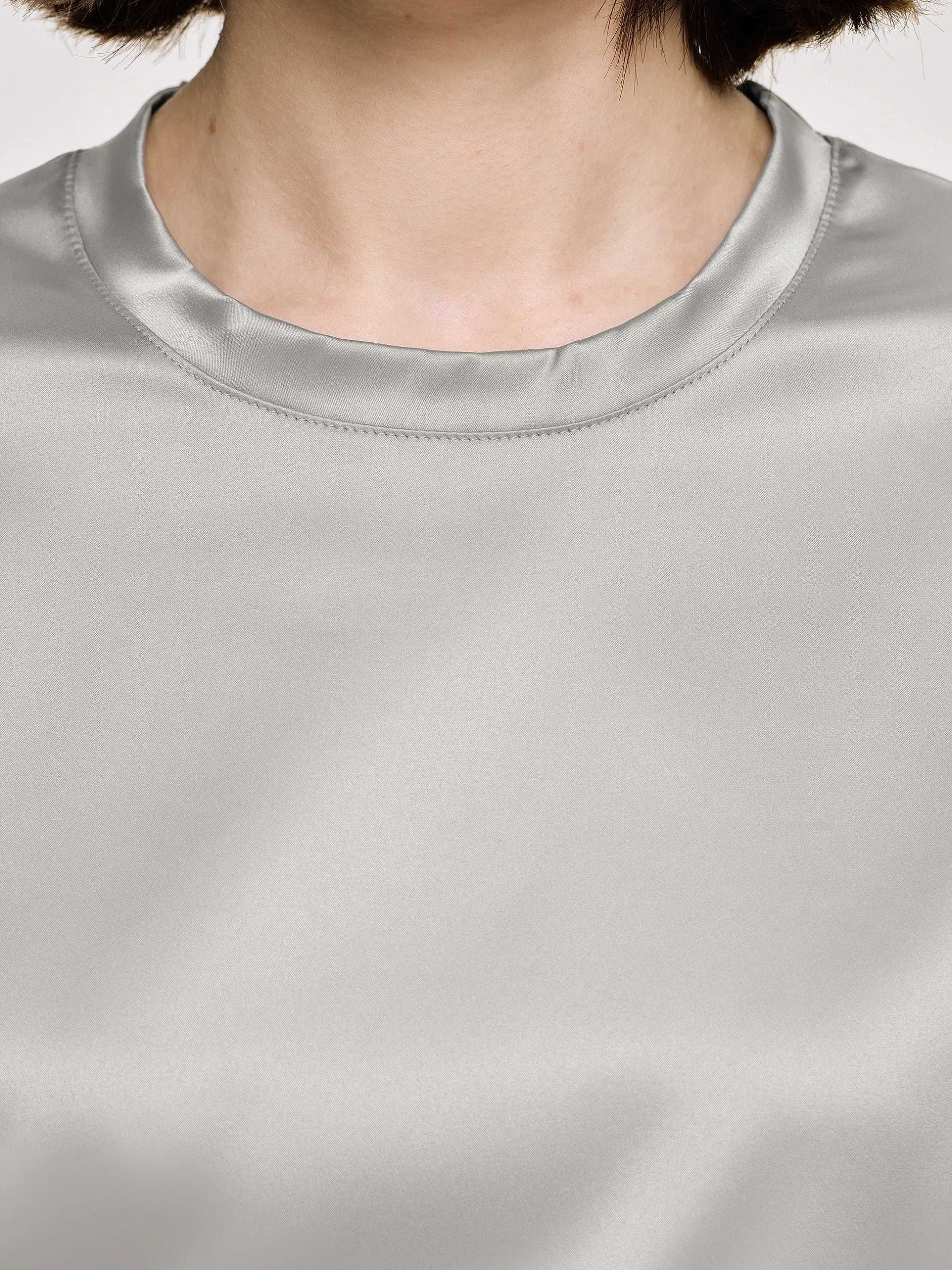 Accessories-Source Unknown Satin T-Shirt, Silver