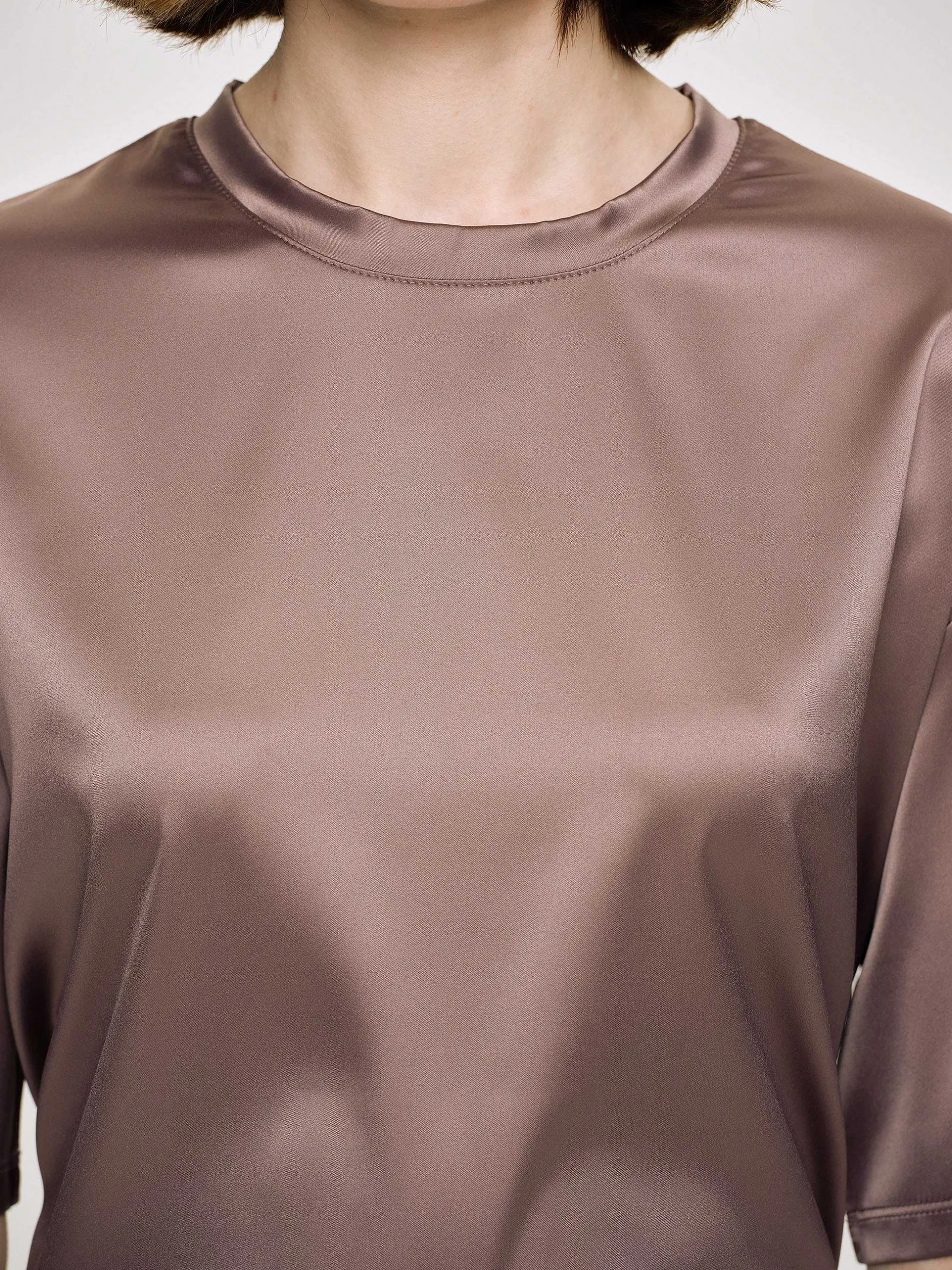 Accessories-Source Unknown Silky Satin T-Shirt, Red Bean