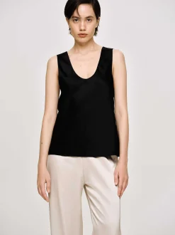 Accessories-Source Unknown Sleeveless Satin Top, Black