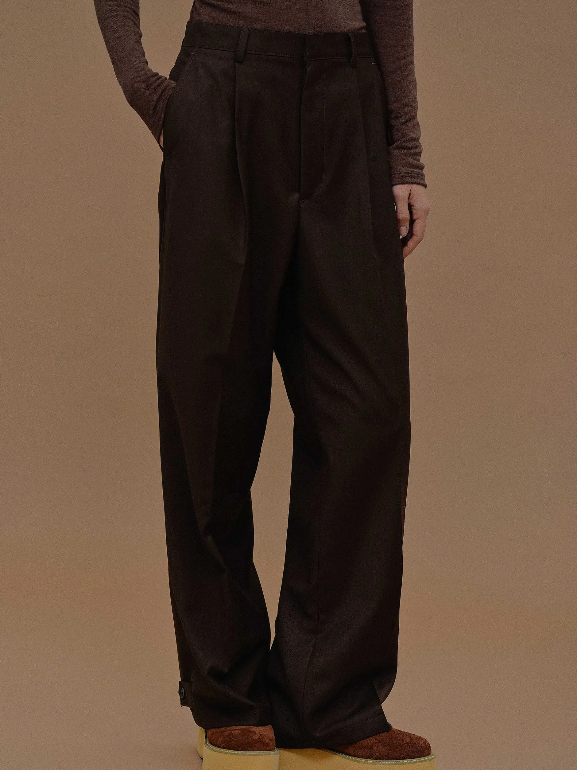 Bottoms-Source Unknown Triangle Pocket Relaxed Trousers, Fondant