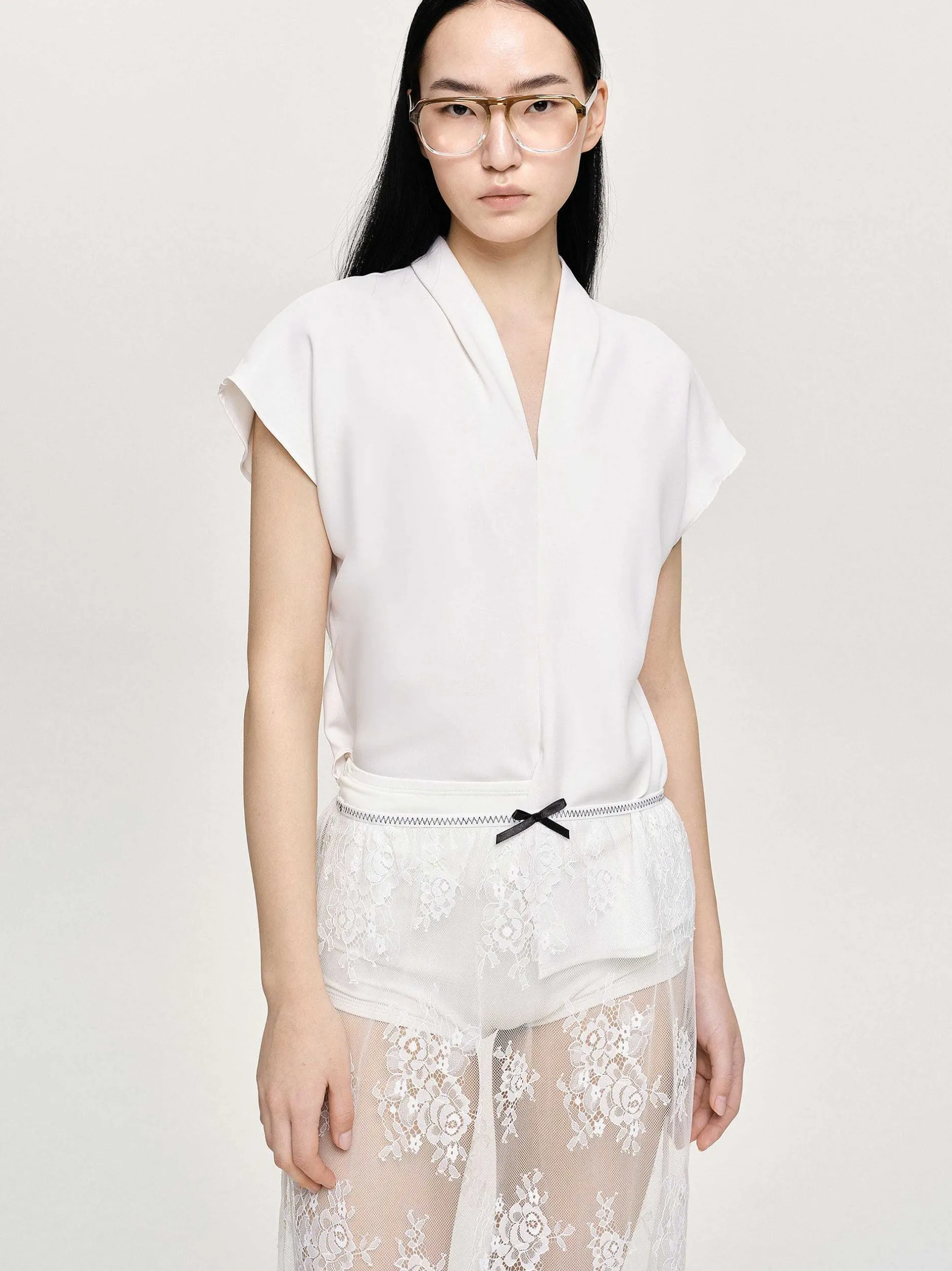 Tops-Source Unknown V-Neck Crepe Blouse, White
