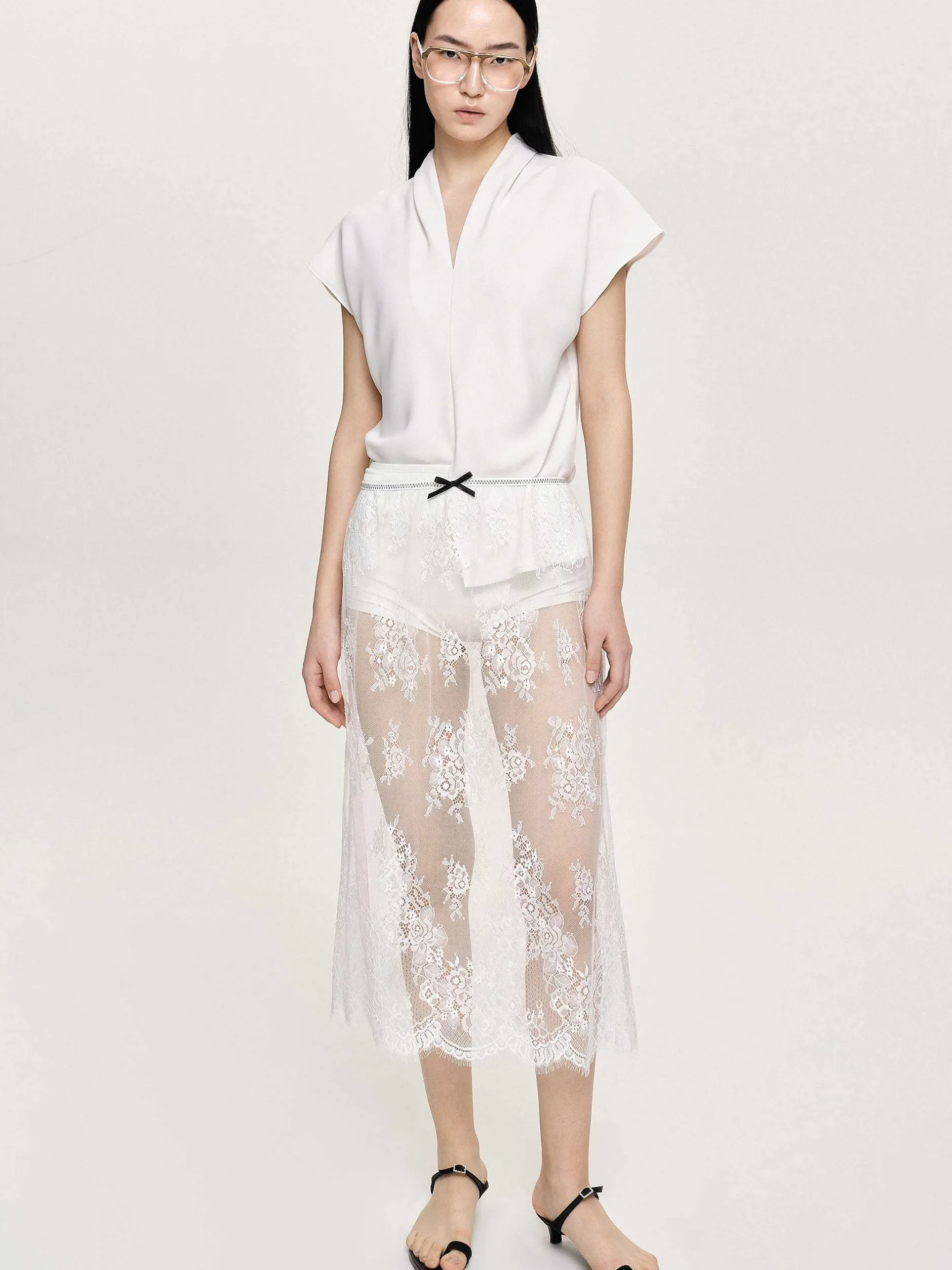 Tops-Source Unknown V-Neck Crepe Blouse, White
