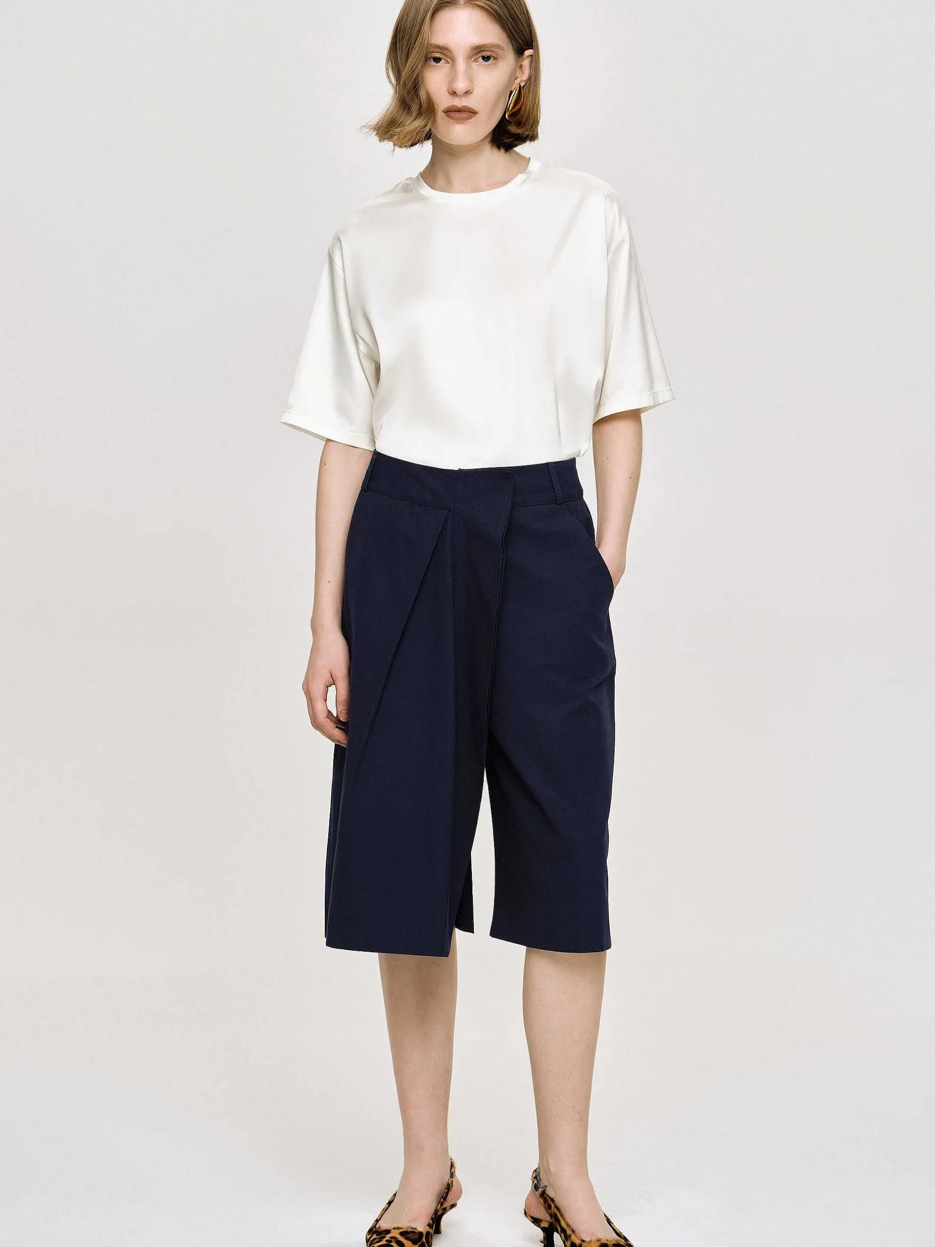 Bottoms-Source Unknown Wrapped Cotton Shorts, Navy